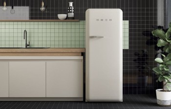 15 X 15 CM MUTINA DIN Light Green Połysk 4.jpg