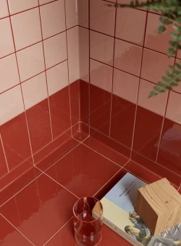 15 X 15 CM MUTINA DIN Red Połysk 2.jpg