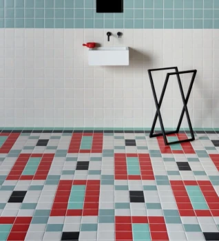 41zero42 01 Red - 21 White - 25 Black - 34 Celadon - 41 Mint1.jpg