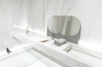 Marble+Effect+White+Floors-bianco-covelano-06.jpg