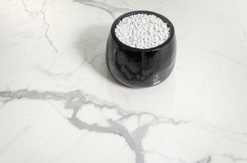 Marble+Effect+White+Floors-statuario-altissimo-02.jpg