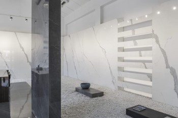 Marble+Effect+White+Floors-statuario-ultra-05.jpg