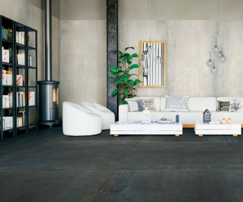 blade and pearl1.jpg