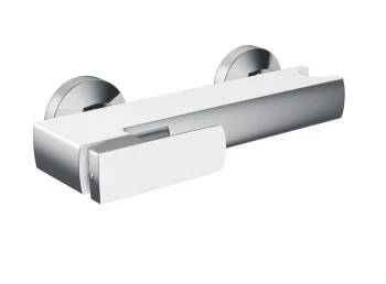 chrom biała pride 1.png