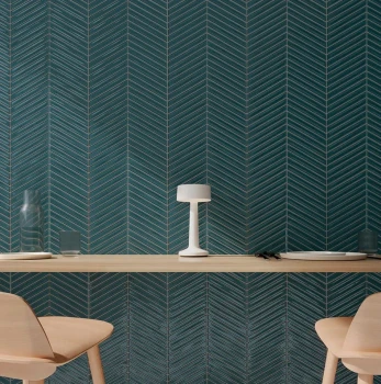 spike bars peacock blue glossy a 3.jpg