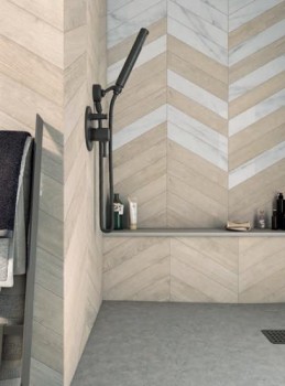chevron calacatta & wood light.jpg