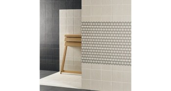 tape-zigzag-half-black-205x205 (1).jpg