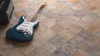 WOW-Chateau-Cotto-18,5x18,5 (2).jpg